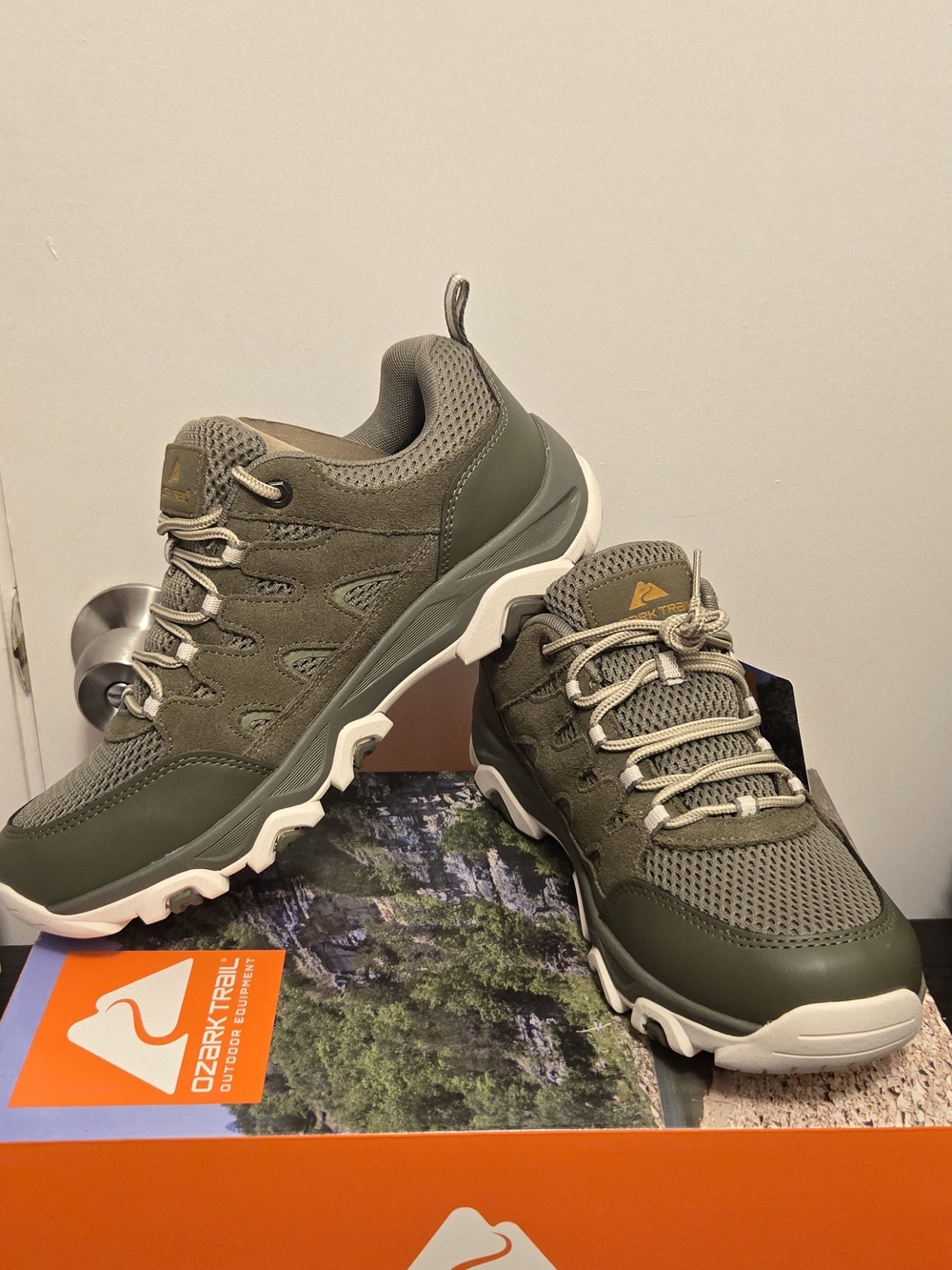 Ozark Trail Men's Olive/Tan Trail Running Shoes